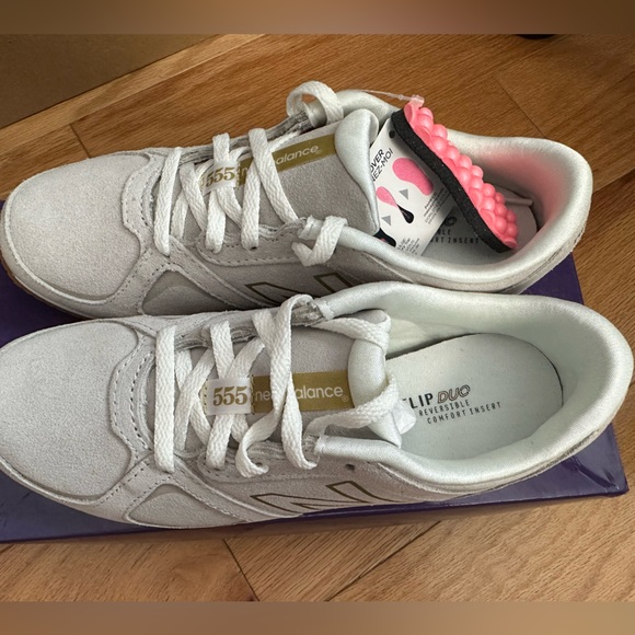 New Balance Sneaker 555 size 6 - Picture 1 of 11